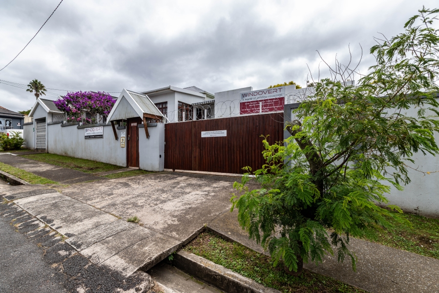 2 Bedroom Property for Sale in Berea Eastern Cape